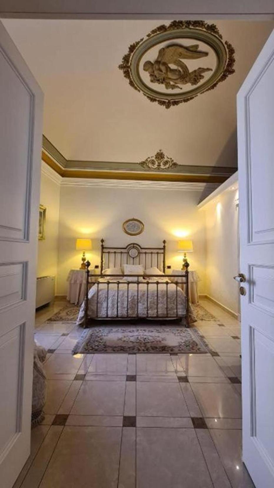 Bellini Garden Suite คาตาเนีย ภายนอก รูปภาพ